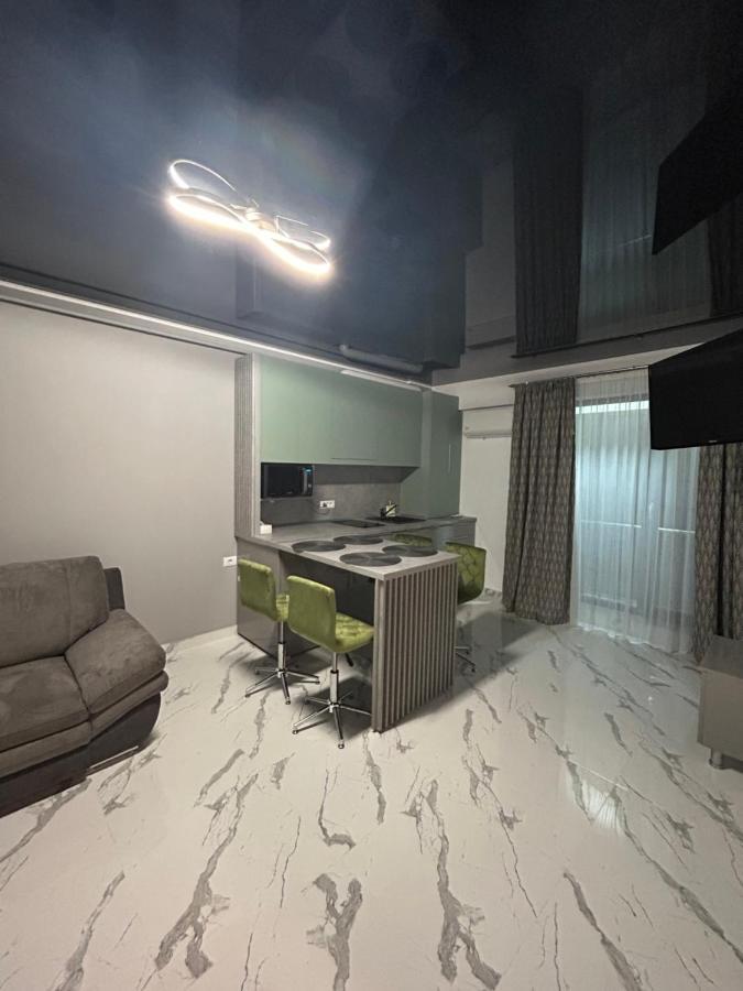 Oba Apartment 26 Navodari Exterior photo